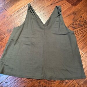 Bobeau Tank Top size XL